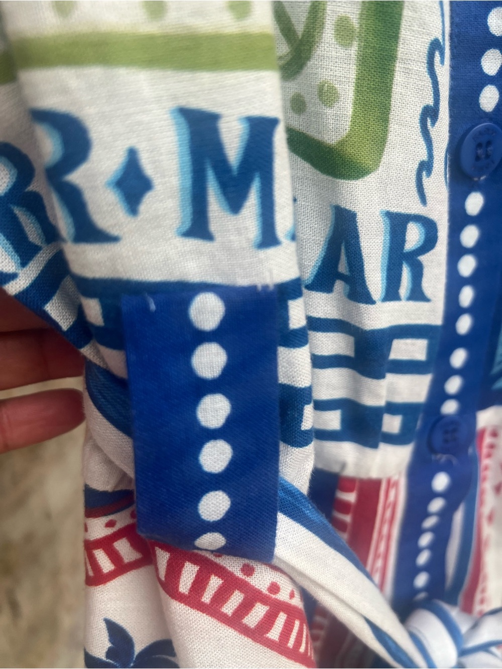 Farm Rio x Anthropologie Destination
Linen Blend Romper Beach Stamps Large - Picture 3 of 6